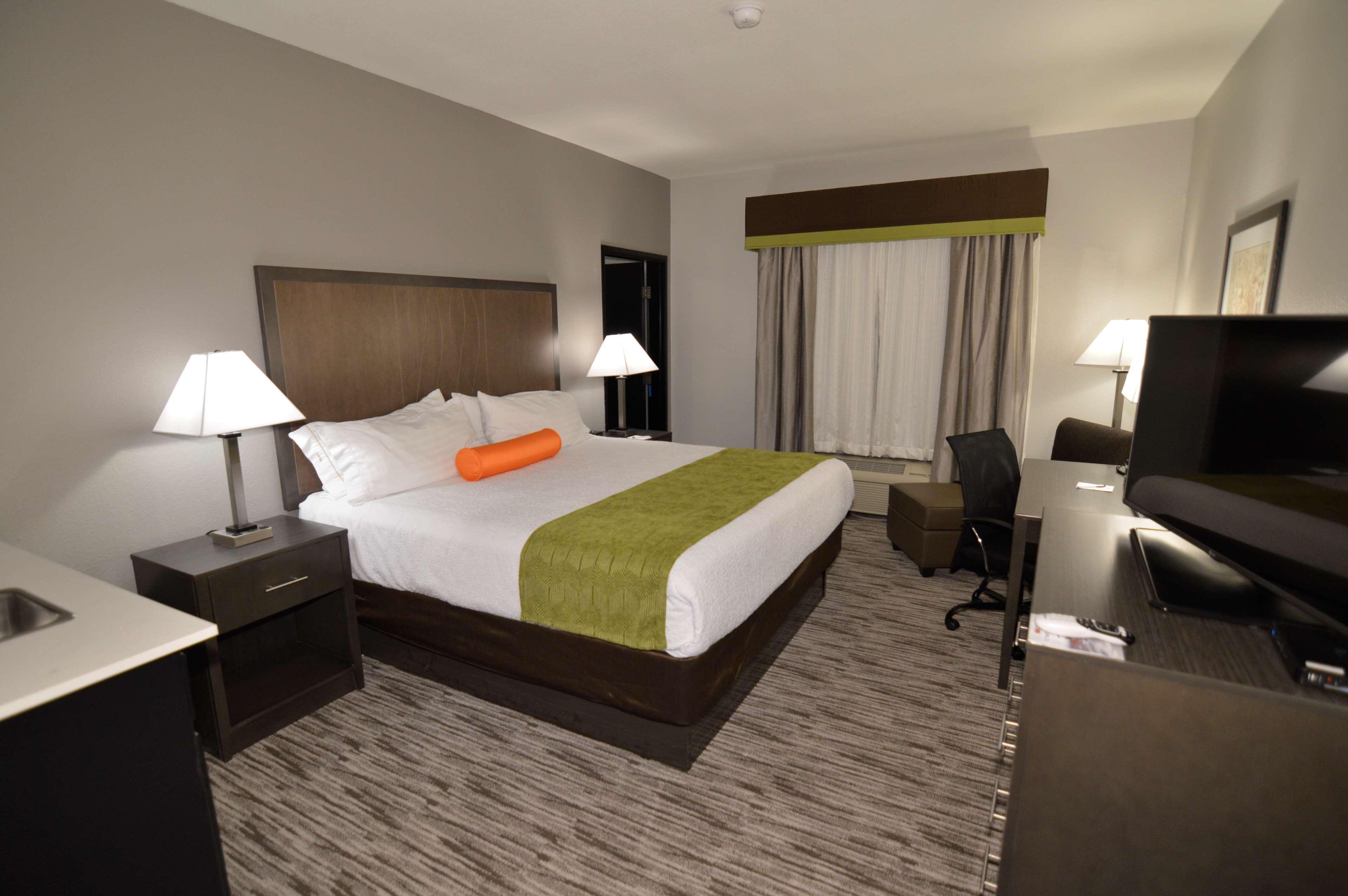 Best Western Plus Liberal Hotel & Suites Buitenkant foto