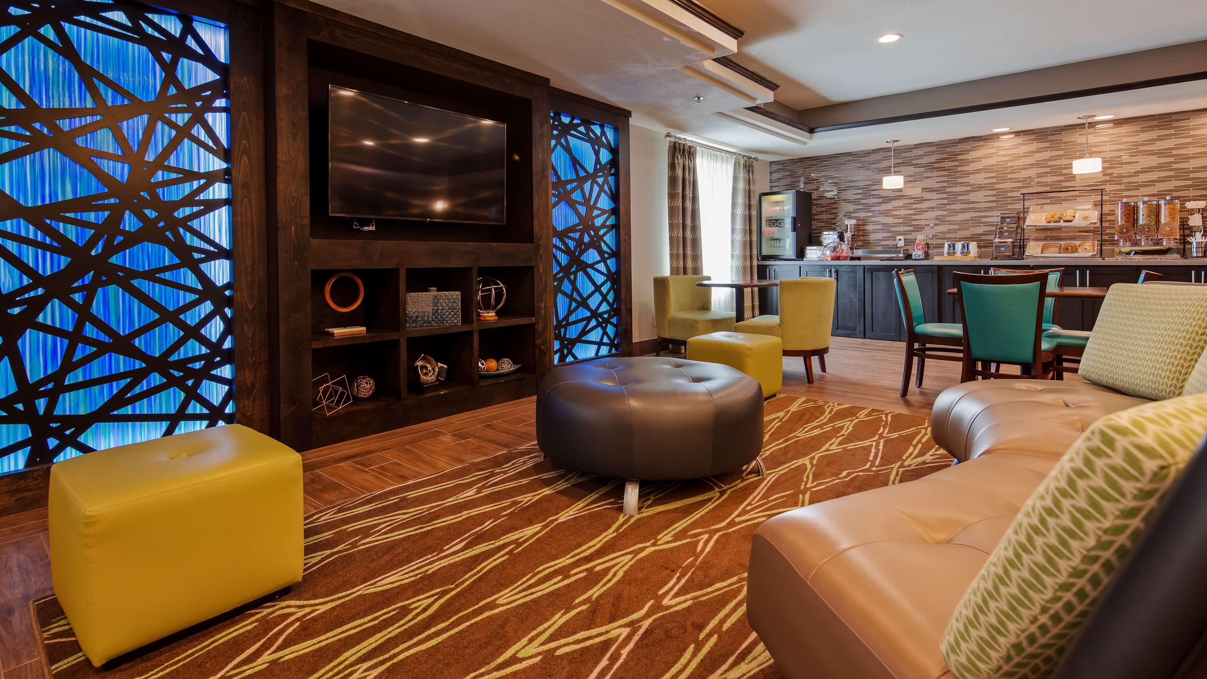 Best Western Plus Liberal Hotel & Suites Buitenkant foto