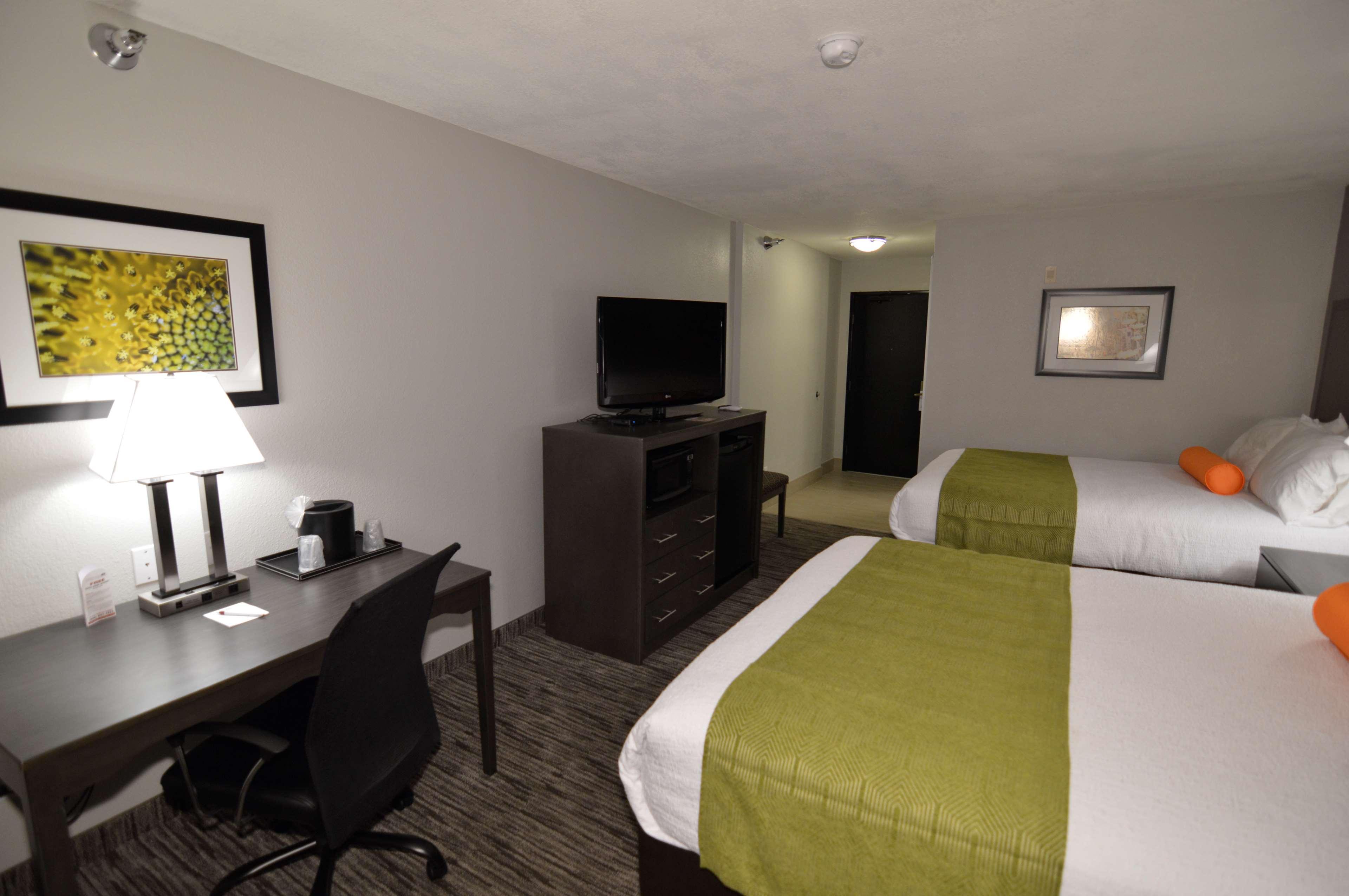 Best Western Plus Liberal Hotel & Suites Buitenkant foto