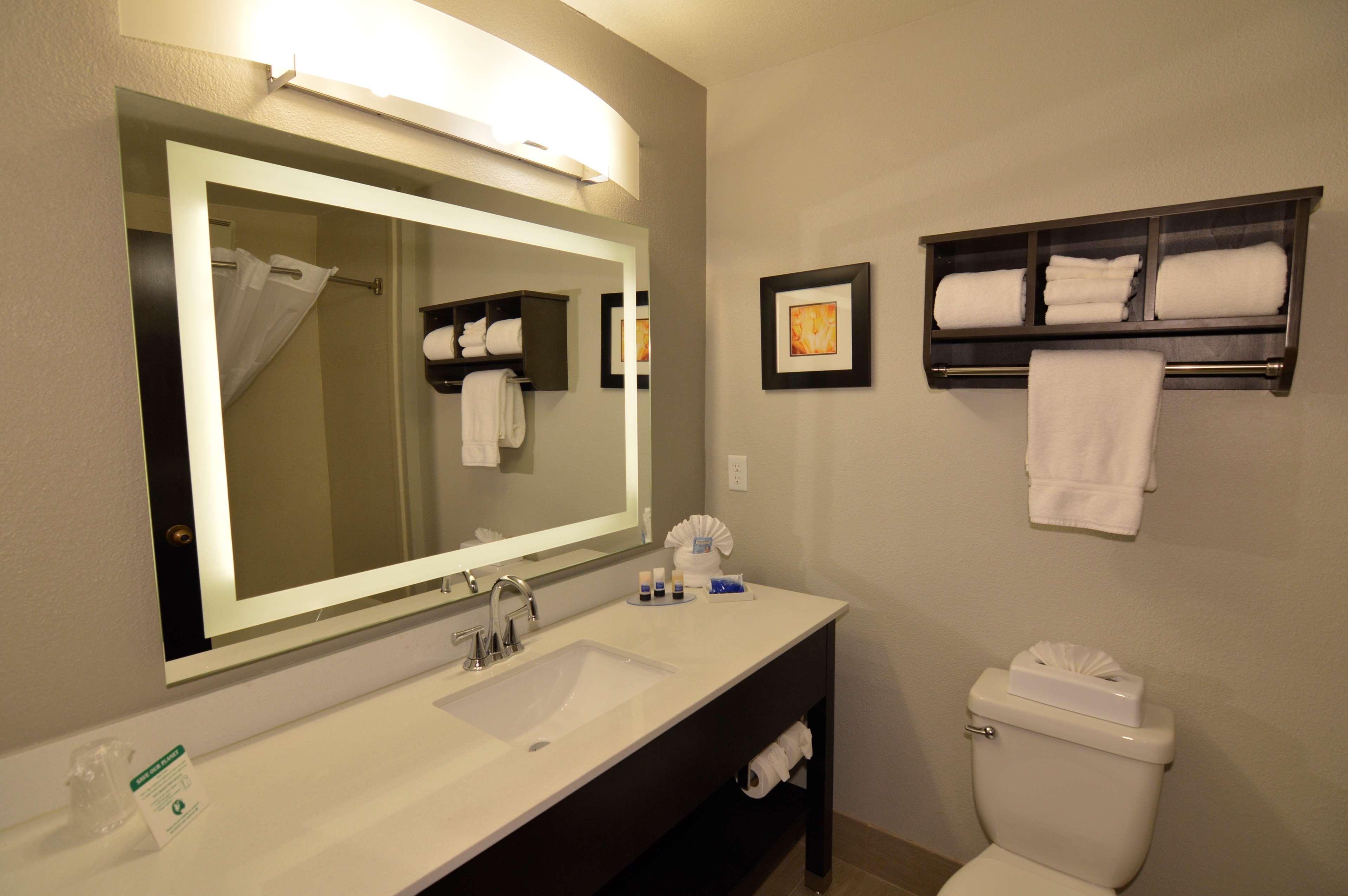 Best Western Plus Liberal Hotel & Suites Buitenkant foto